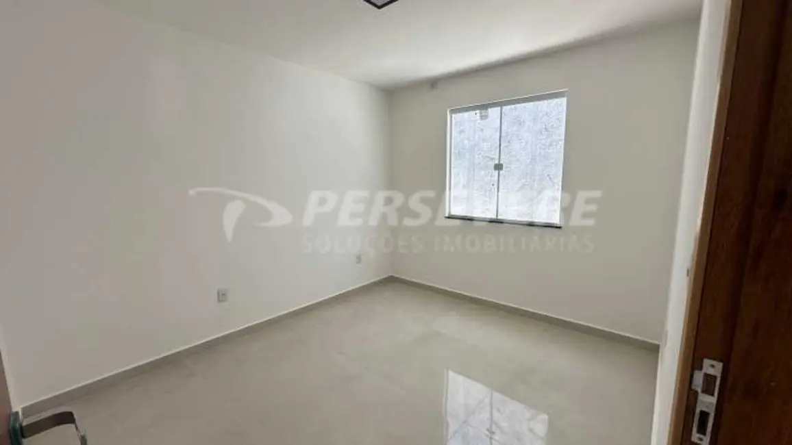 Foto 6 de Casa com 3 quartos à venda, 105m2 em Marica - RJ