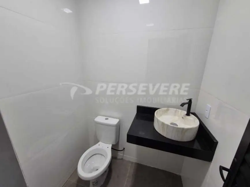 Casa com 3 quartos à venda, 10376m2 em Marica - RJ - imagem 9 Foto 9 de Casa com 3 quartos à venda, 10376m2 em Marica - RJ