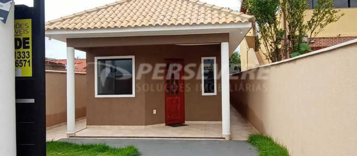 Foto 1 de Casa com 2 quartos à venda, 240m2 em Marica - RJ