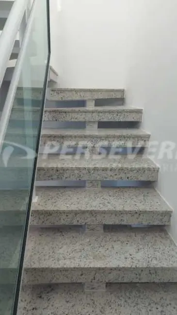 Foto 4 de Casa com 3 quartos à venda, 115m2 em Marica - RJ