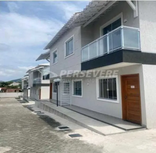 Foto 1 de Casa com 2 quartos à venda, 73m2 em Marica - RJ