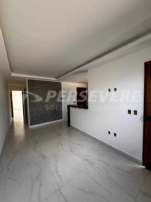 Foto 5 de Casa com 2 quartos à venda, 66m2 em Marica - RJ