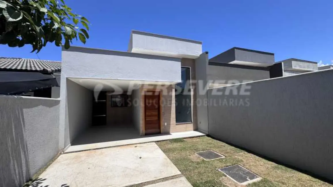 Foto 2 de Casa com 2 quartos à venda, 80m2 em Marica - RJ