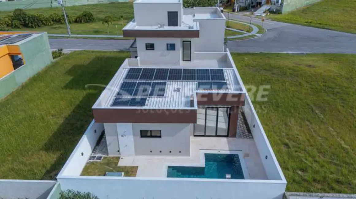 Foto 3 de Casa de Condomínio com 3 quartos à venda, 258m2 em Marica - RJ