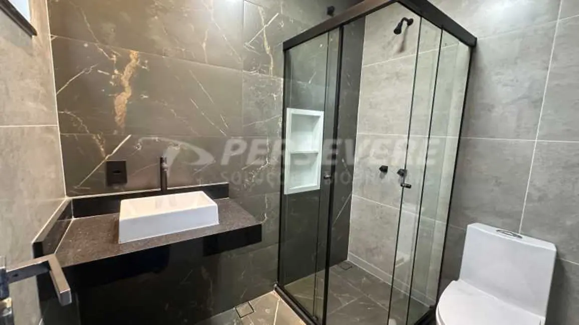 Foto 9 de Casa de Condomínio com 3 quartos à venda, 190m2 em Marica - RJ