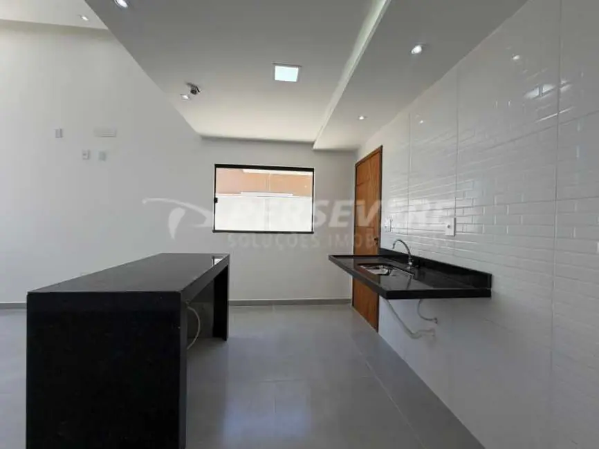 Foto 7 de Casa com 3 quartos à venda, 94m2 em Marica - RJ