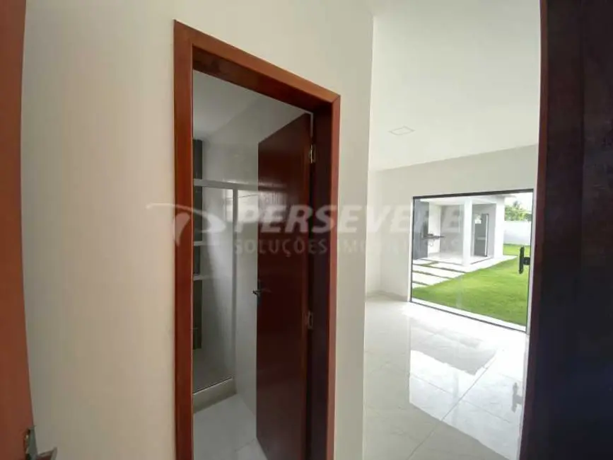 Foto 6 de Casa com 3 quartos à venda, 126m2 em Marica - RJ