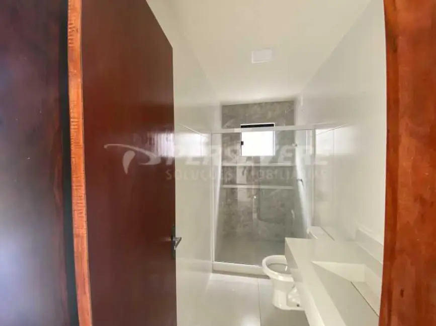 Foto 8 de Casa com 3 quartos à venda, 126m2 em Marica - RJ
