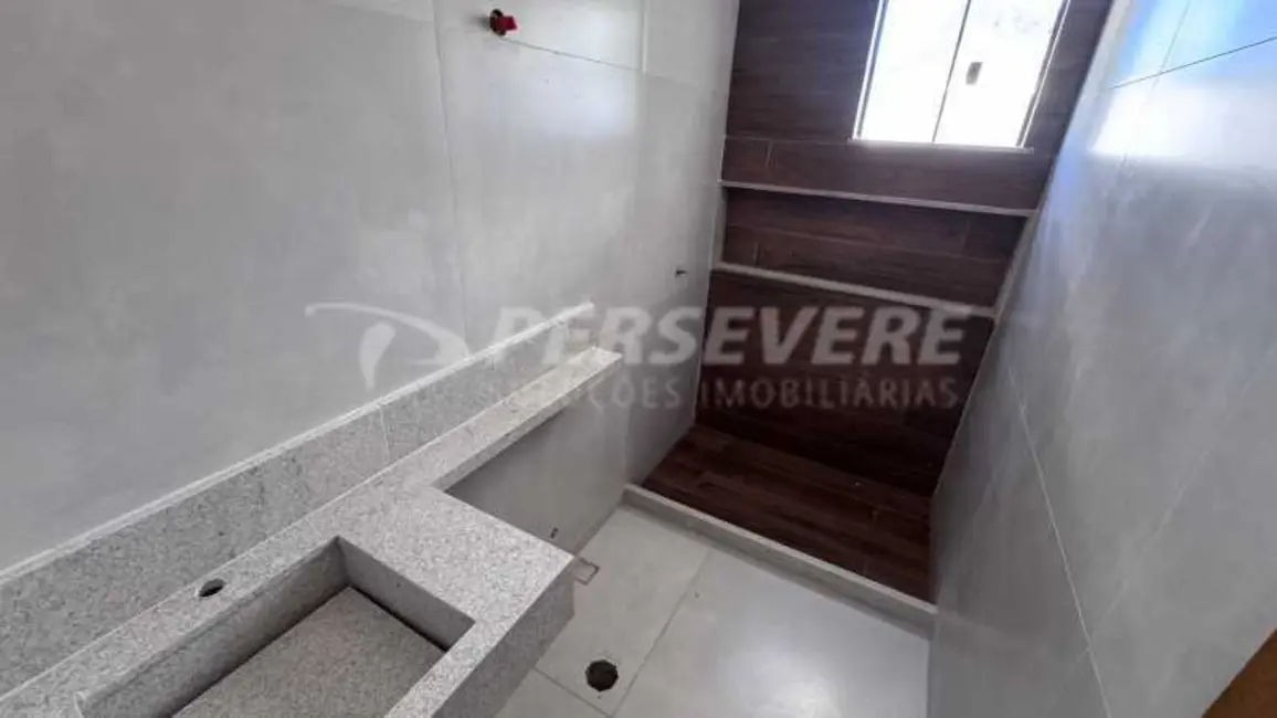 Foto 8 de Casa com 3 quartos à venda, 103m2 em Marica - RJ