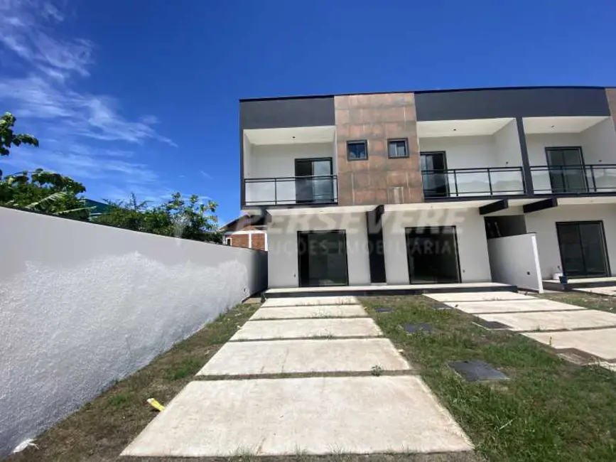 Foto 1 de Casa com 2 quartos à venda, 126m2 em Marica - RJ