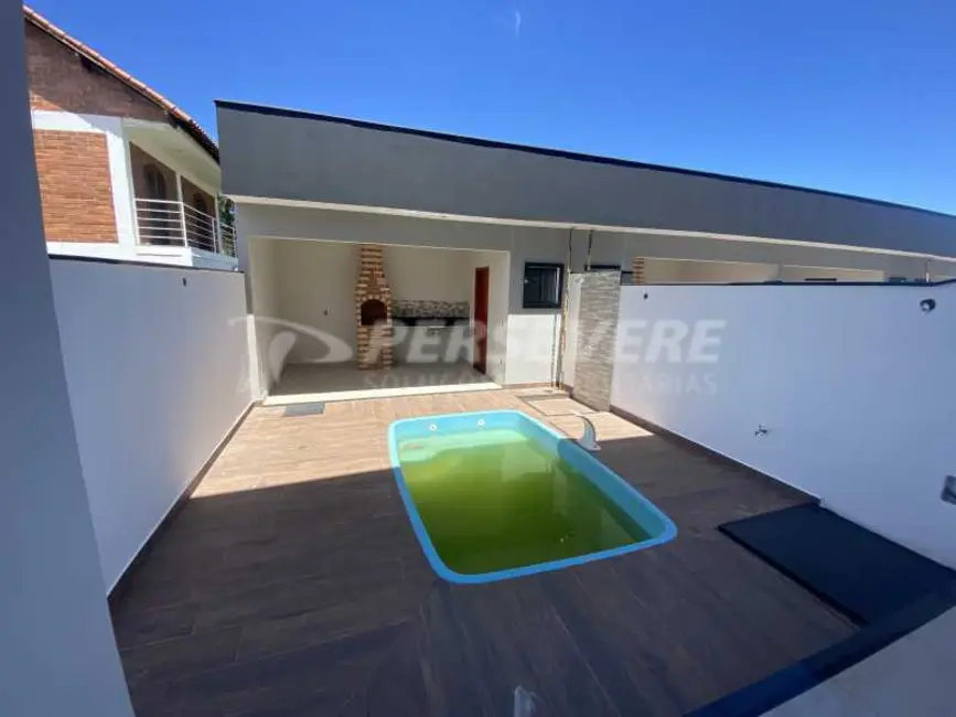Foto 5 de Casa com 2 quartos à venda, 126m2 em Marica - RJ