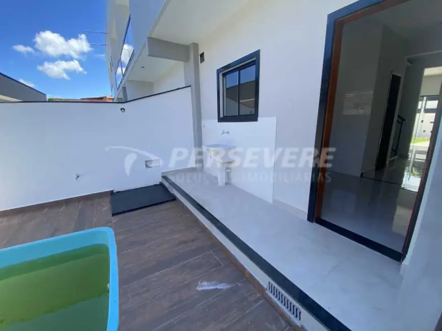 Foto 7 de Casa com 2 quartos à venda, 126m2 em Marica - RJ