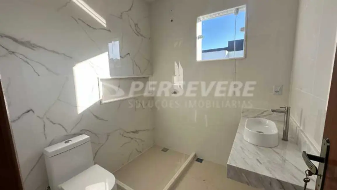 Foto 9 de Casa de Condomínio com 4 quartos à venda, 170m2 em Marica - RJ