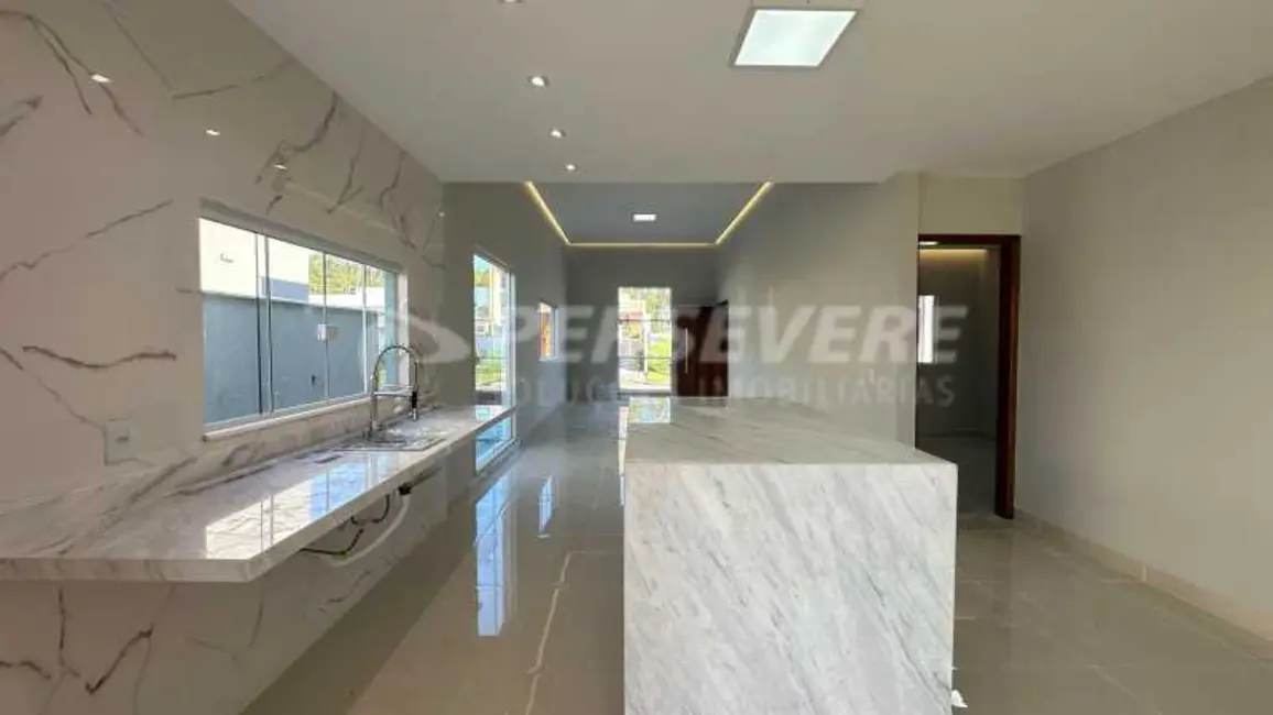 Foto 4 de Casa de Condomínio com 4 quartos à venda, 170m2 em Marica - RJ
