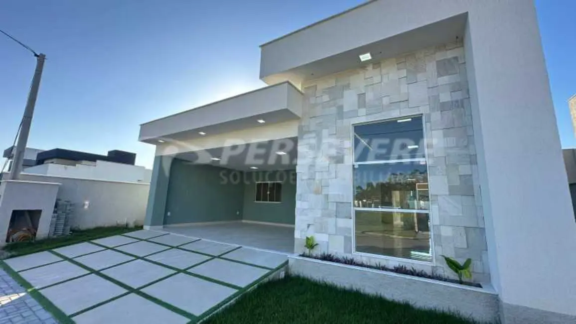 Foto 2 de Casa de Condomínio com 4 quartos à venda, 170m2 em Marica - RJ