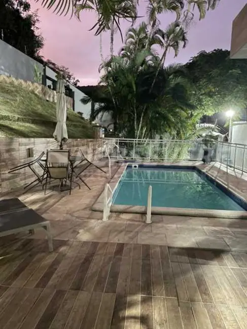 Foto 1 de Casa com 3 quartos à venda, 200m2 em Marica - RJ