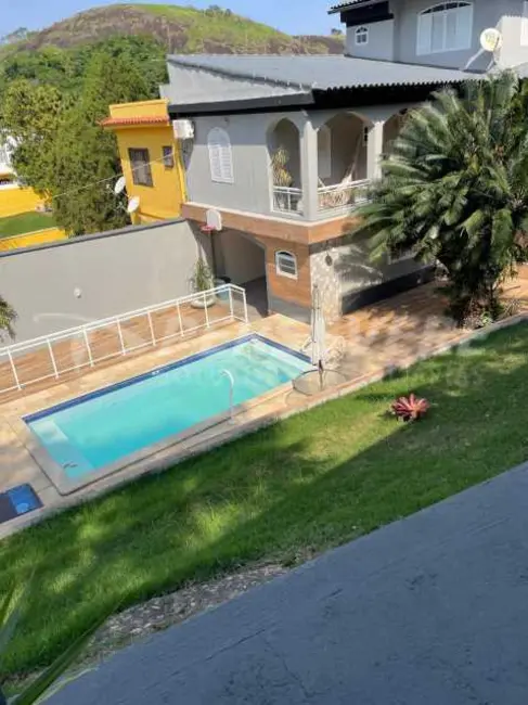 Foto 3 de Casa com 3 quartos à venda, 200m2 em Marica - RJ