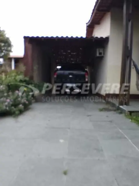 Foto 3 de Casa com 2 quartos à venda, 100m2 em Marica - RJ
