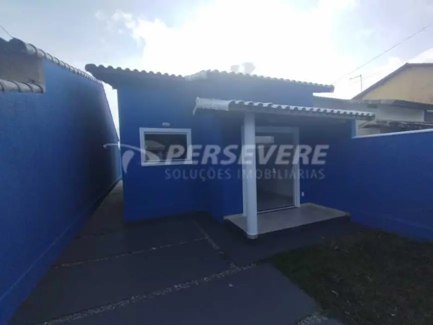 Foto 2 de Casa com 2 quartos à venda, 78m2 em Marica - RJ