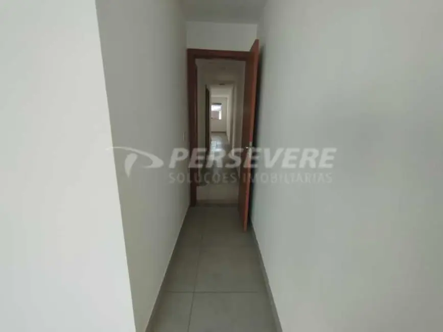 Foto 4 de Casa com 3 quartos à venda, 120m2 em Marica - RJ