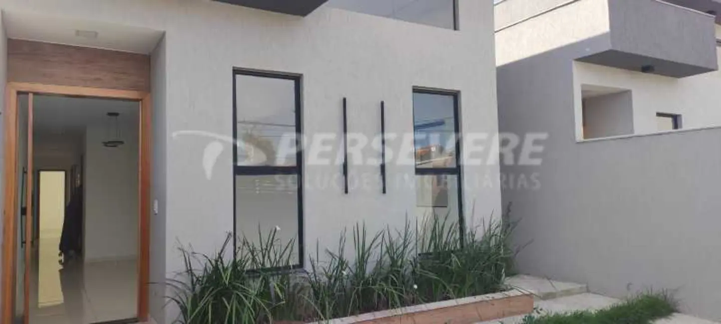 Foto 1 de Casa com 3 quartos à venda, 109m2 em Marica - RJ