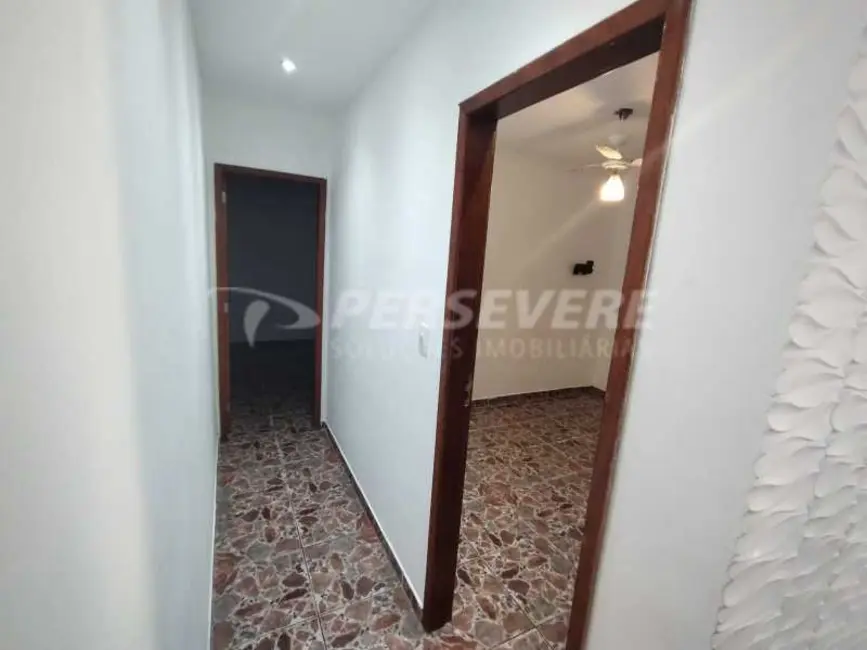 Foto 12 de Casa à venda, 80m2 em Marica - RJ