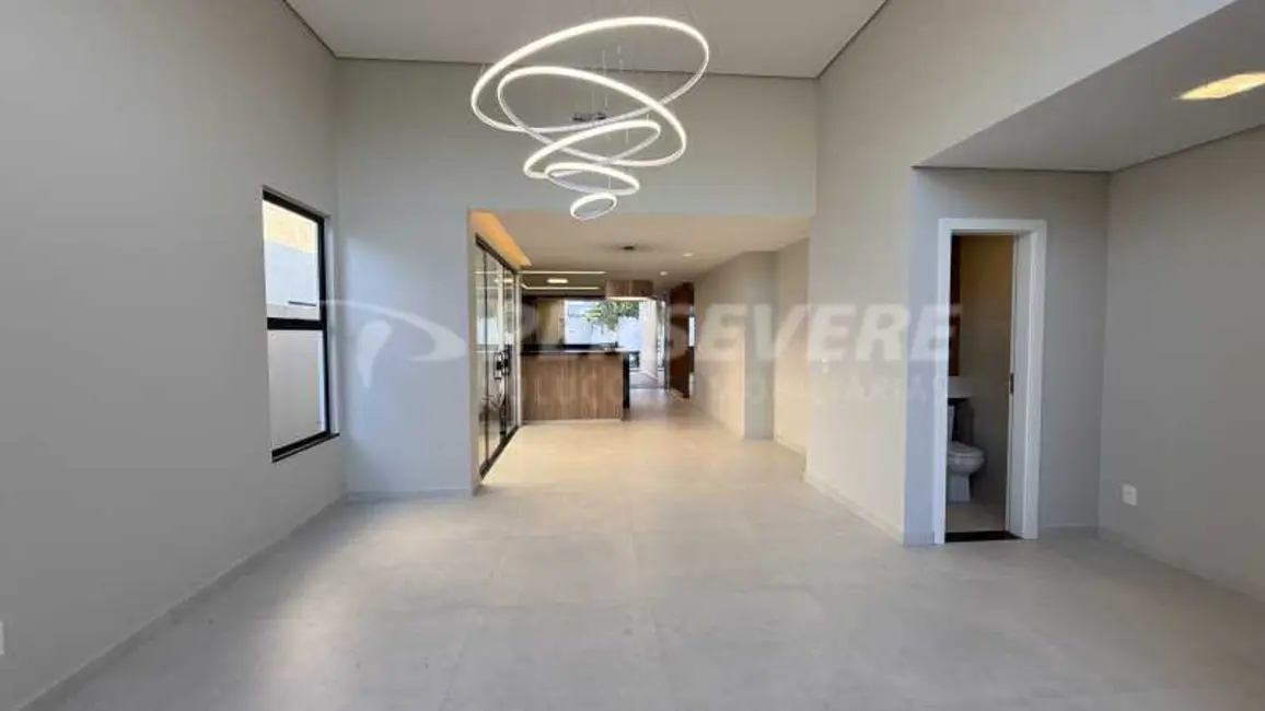 Foto 3 de Casa de Condomínio com 3 quartos à venda, 190m2 em Marica - RJ