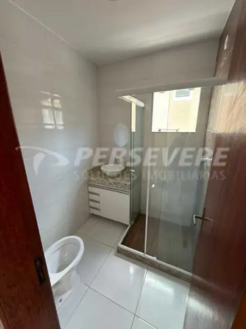 Foto 8 de Casa de Condomínio com 2 quartos à venda, 68m2 em Marica - RJ