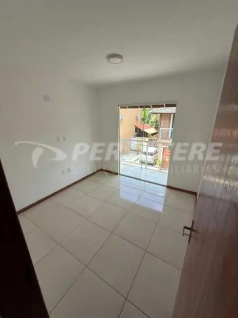 Foto 3 de Casa de Condomínio com 2 quartos à venda, 68m2 em Marica - RJ