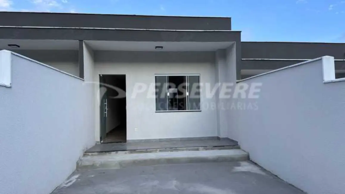 Foto 2 de Casa com 1 quarto à venda, 68m2 em Marica - RJ