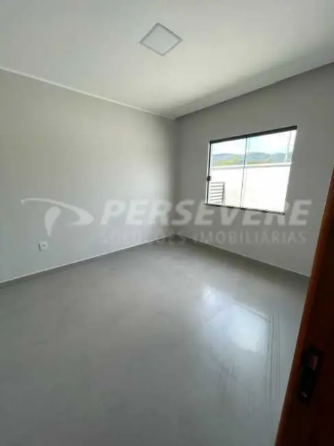 Casa com 2 quartos à venda, 83m2 em Marica - RJ - imagem 2 Foto 2 de Casa com 2 quartos à venda, 83m2 em Marica - RJ