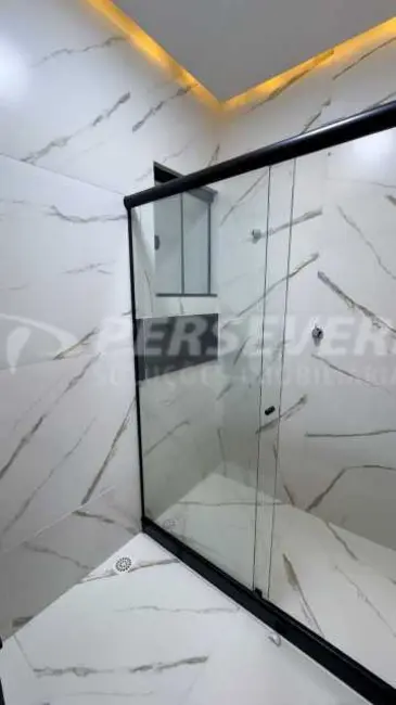 Foto 4 de Apartamento com 2 quartos à venda, 70m2 em Marica - RJ