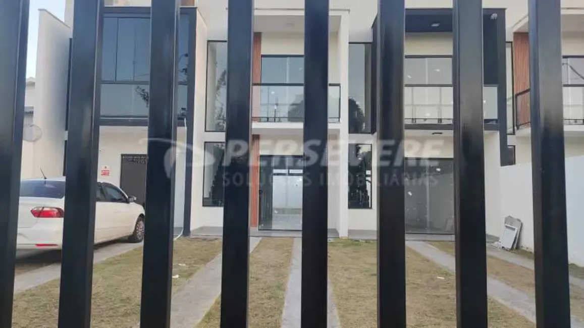 Foto 1 de Casa com 2 quartos à venda, 72m2 em Marica - RJ
