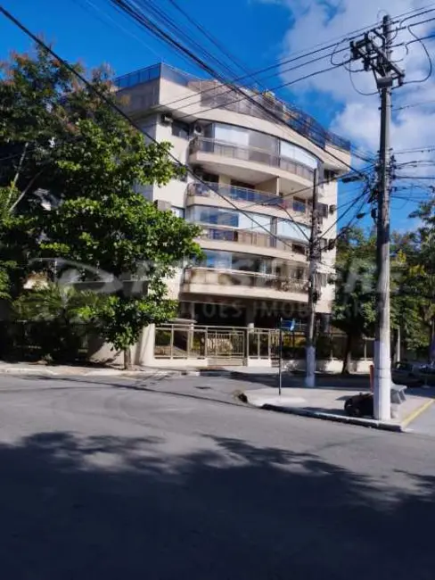 Cobertura com 4 quartos à venda, 200m2 em Niteroi - RJ - imagem 1 Foto 1 de Cobertura com 4 quartos à venda, 200m2 em Niteroi - RJ