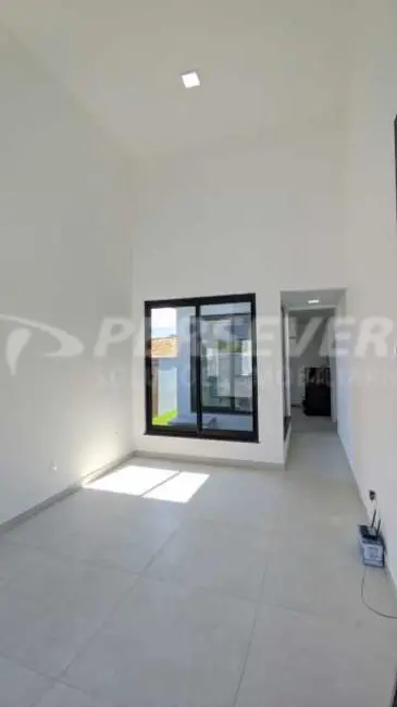 Casa com 3 quartos à venda e para alugar, 142m2 em Marica - RJ - imagem 8 Foto 8 de Casa com 3 quartos à venda e para alugar, 142m2 em Marica - RJ