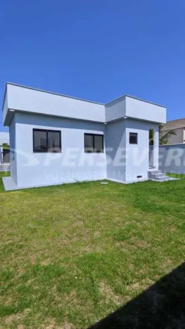 Casa com 3 quartos à venda e para alugar, 142m2 em Marica - RJ - imagem 5 Foto 5 de Casa com 3 quartos à venda e para alugar, 142m2 em Marica - RJ