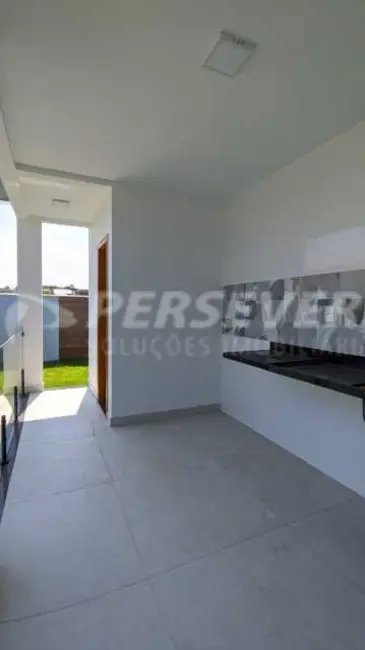 Casa com 3 quartos à venda e para alugar, 142m2 em Marica - RJ - imagem 7 Foto 7 de Casa com 3 quartos à venda e para alugar, 142m2 em Marica - RJ
