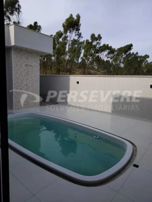 Foto 3 de Casa de Condomínio com 4 quartos à venda, 155m2 em Marica - RJ
