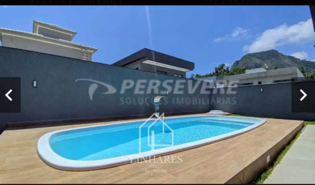 Foto 3 de Casa de Condomínio com 3 quartos à venda, 150m2 em Marica - RJ