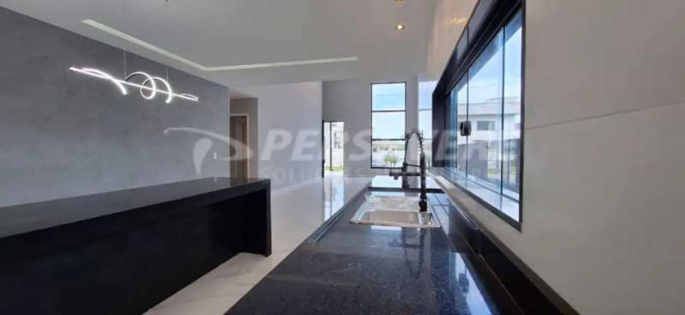 Foto 9 de Casa de Condomínio com 3 quartos à venda, 150m2 em Marica - RJ