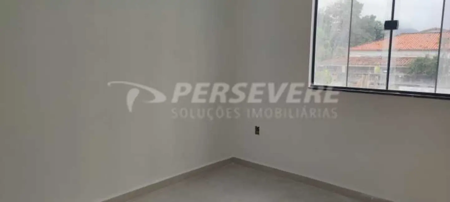 Foto 5 de Casa com 3 quartos à venda, 110m2 em Marica - RJ