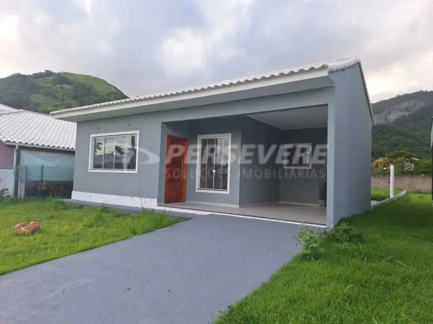 Foto 3 de Casa de Condomínio com 3 quartos à venda, 105m2 em Marica - RJ