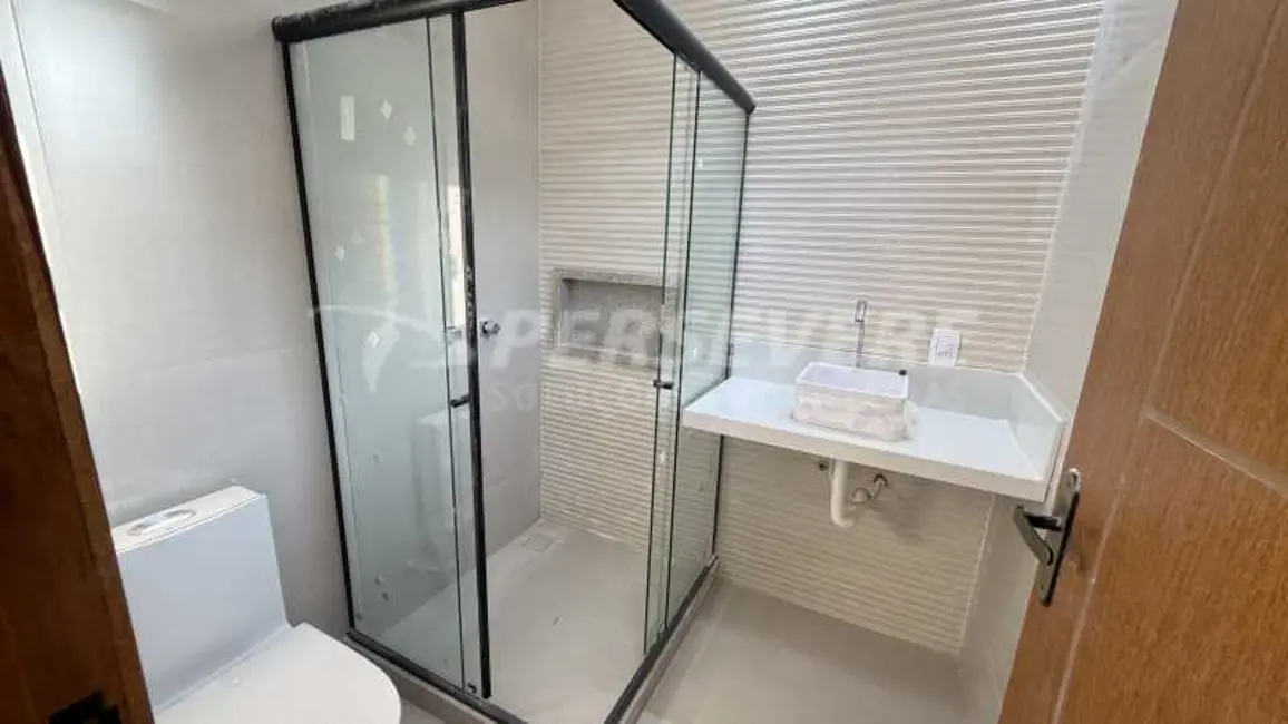 Foto 8 de Casa de Condomínio com 3 quartos à venda, 175m2 em Marica - RJ