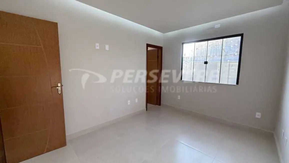 Foto 7 de Casa de Condomínio com 3 quartos à venda, 175m2 em Marica - RJ
