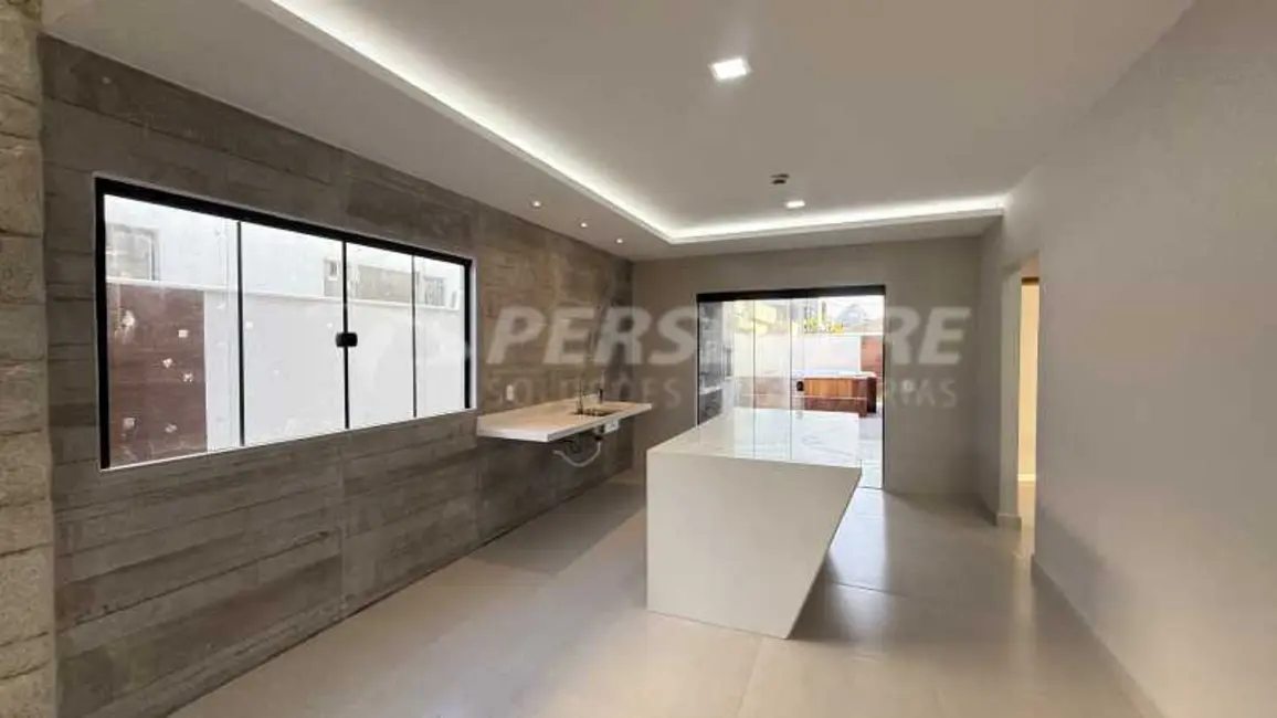 Foto 5 de Casa de Condomínio com 3 quartos à venda, 175m2 em Marica - RJ