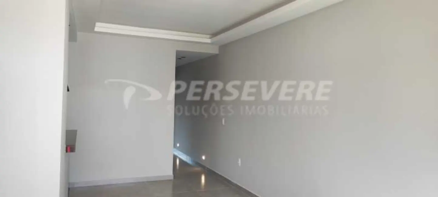 Foto 3 de Casa com 2 quartos à venda, 88m2 em Marica - RJ