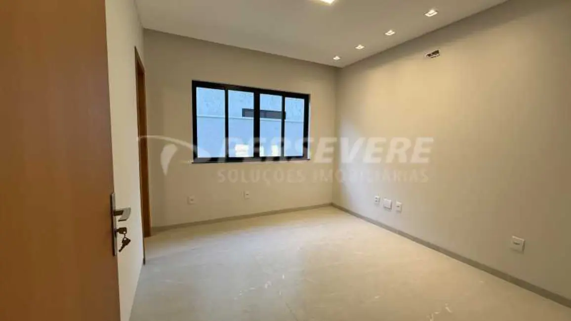 Foto 7 de Casa de Condomínio com 3 quartos à venda, 200m2 em Marica - RJ