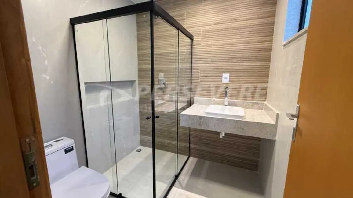 Foto 8 de Casa de Condomínio com 3 quartos à venda, 200m2 em Marica - RJ