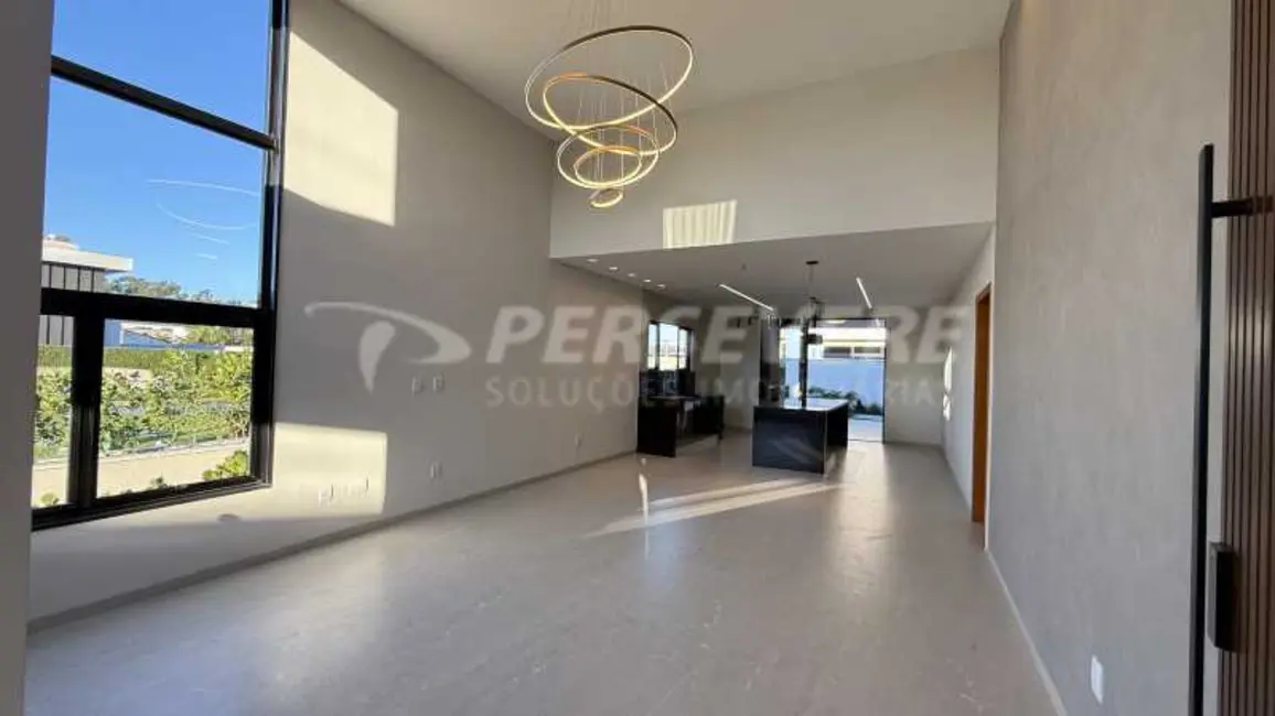 Foto 2 de Casa de Condomínio com 3 quartos à venda, 200m2 em Marica - RJ