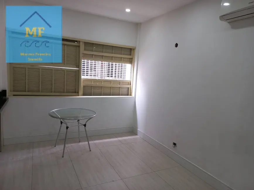 Apartamento com 1 quarto à venda, 31m2 em Boqueirão, Santos - SP - imagem 4 Foto 4 de Apartamento com 1 quarto à venda, 31m2 em Boqueirão, Santos - SP